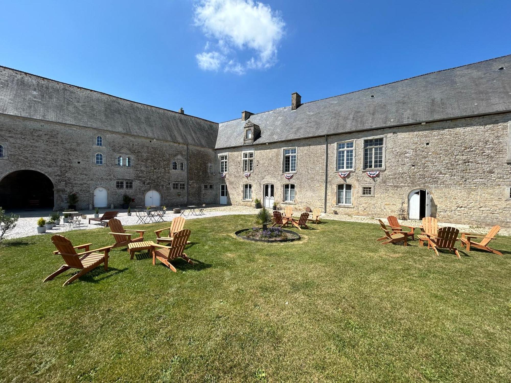Chateau De Franquetot & D Day Collins Museum Sainte-Mere-Eglise Luaran gambar